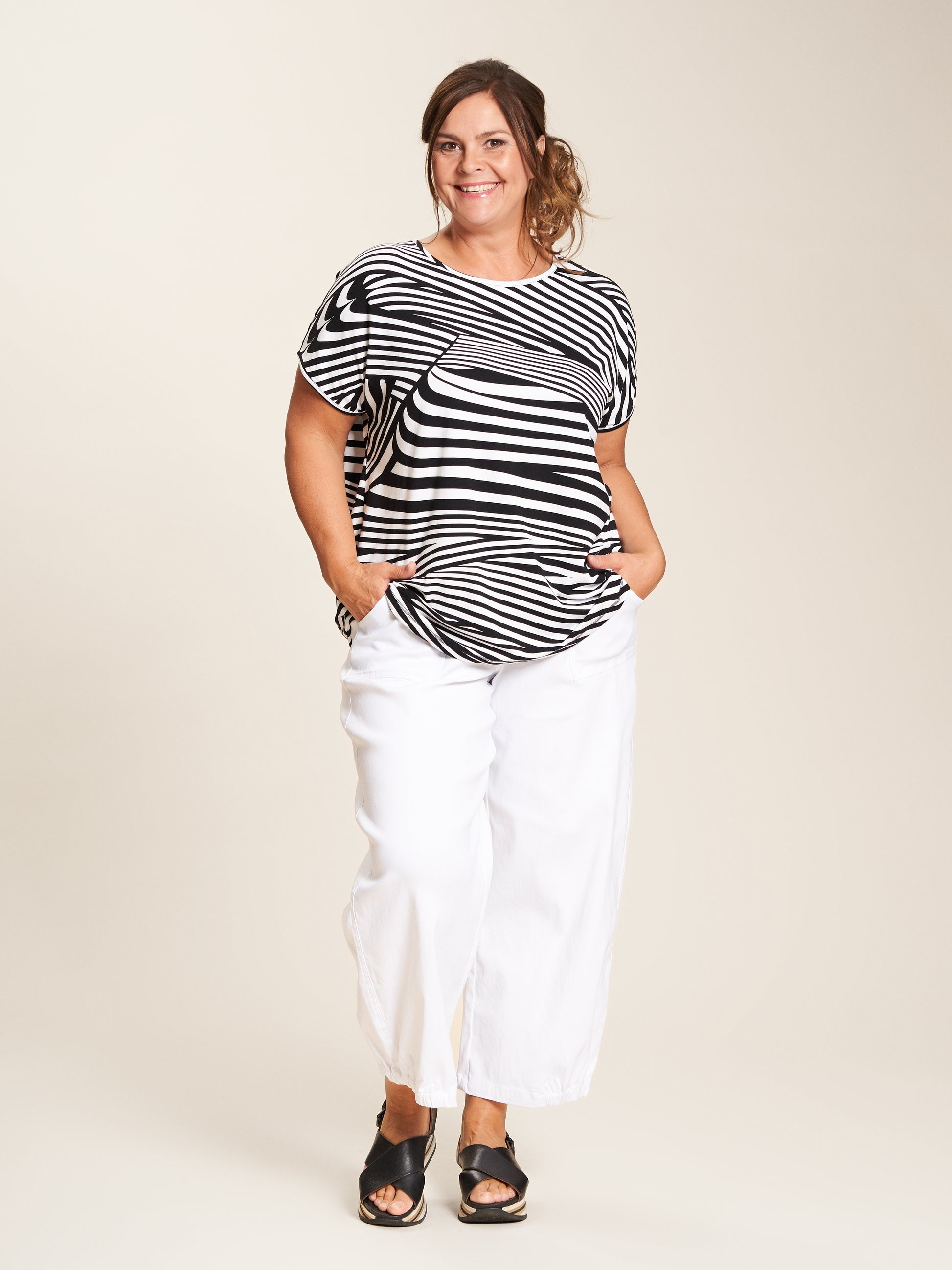 Gozzip Woman Clara Baggy pants Pants 2 White