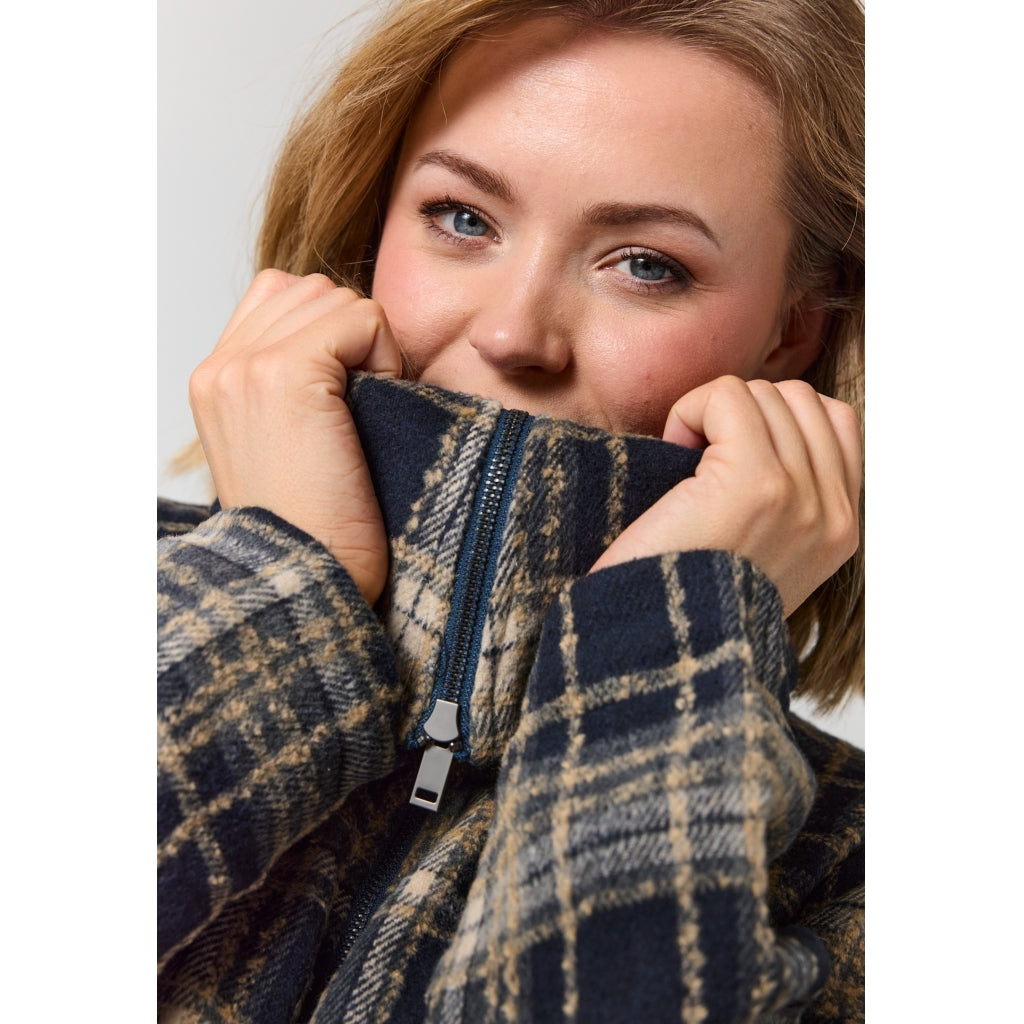 Gozzip Woman GGail Coat Coat Black with blue and mustard checks