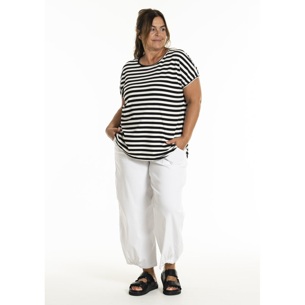 Gozzip Woman GGitte T-shirt T-Shirt Offwhite/black