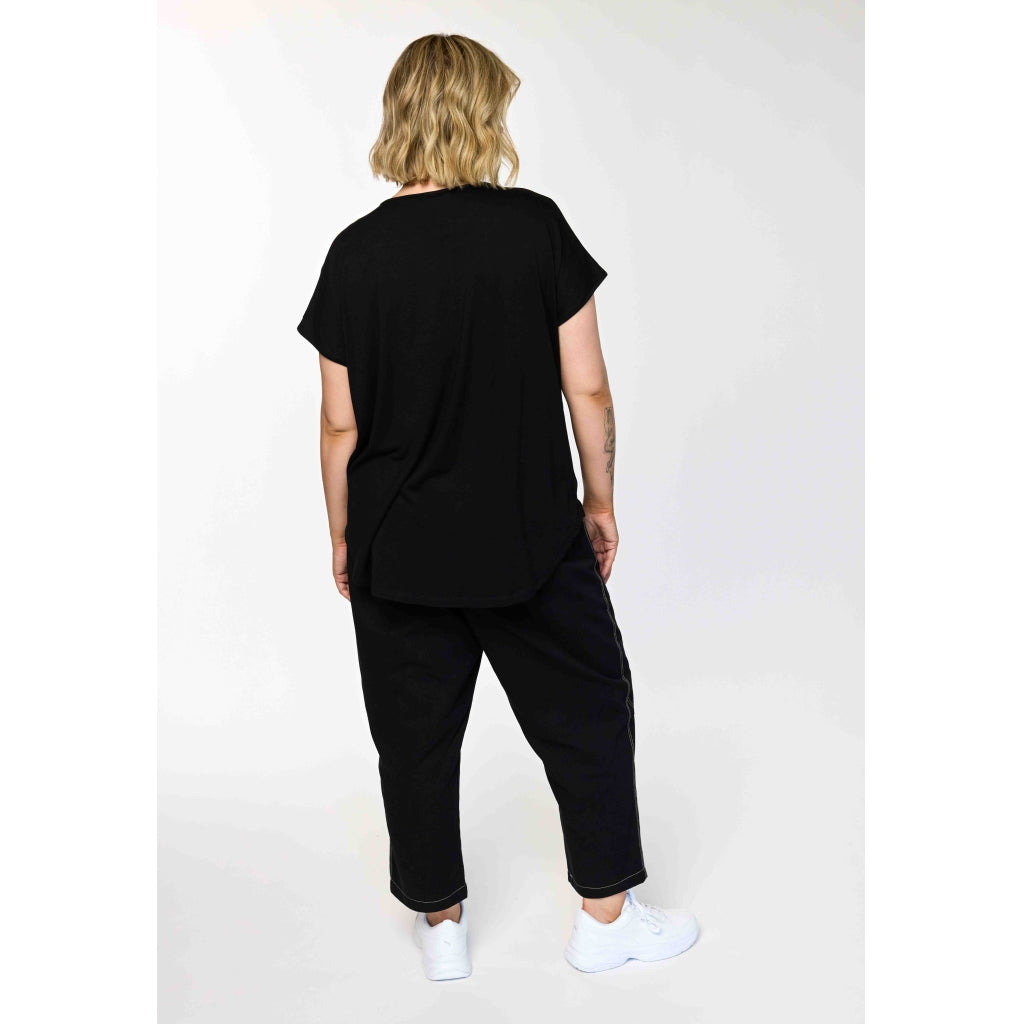 Gozzip Woman GGitte T-shirt with print T-Shirt Black