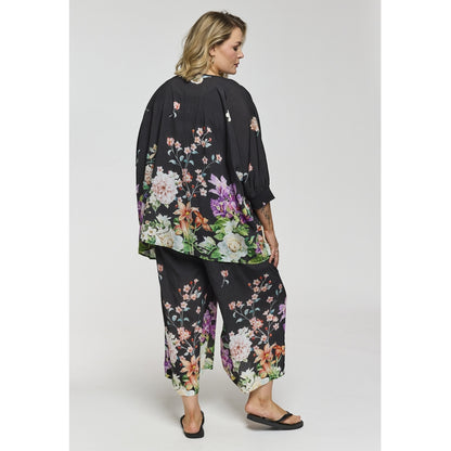Gozzip Woman GLila Oversize Blouse Oversize Blouse Black with flower