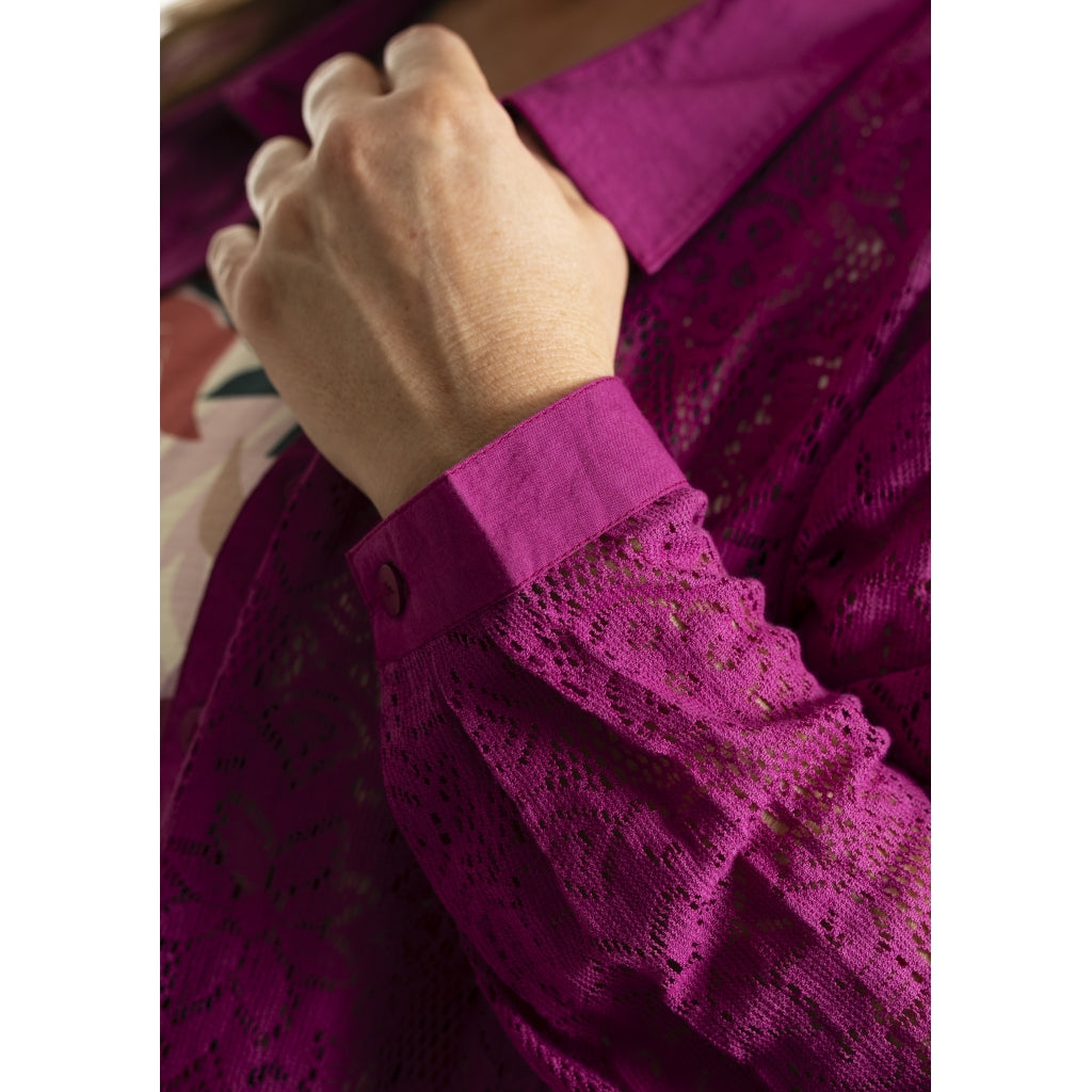 Gozzip Woman GMyra Lace Shirt Shirt Berry