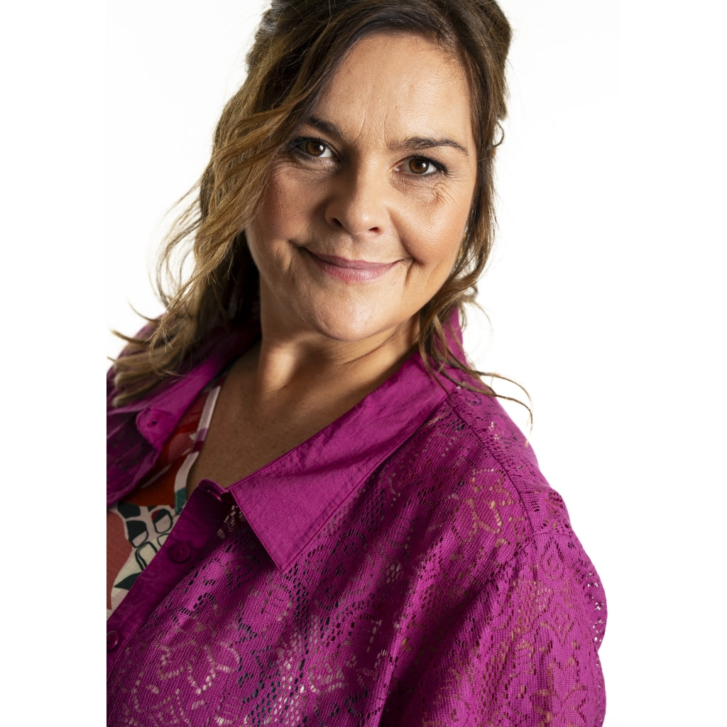 Gozzip Woman GMyra Lace Shirt Shirt Berry