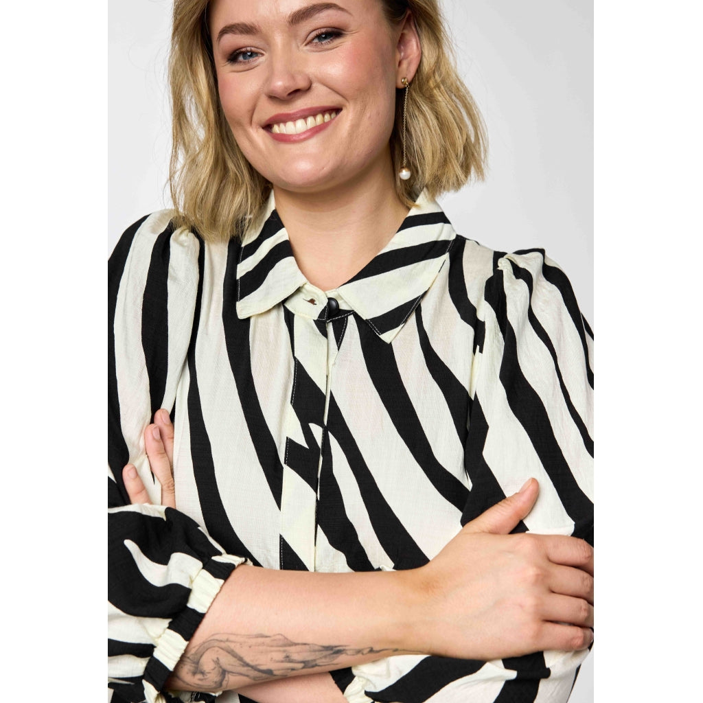 Gozzip Woman GWilma Dress Dress Black/Offwhite