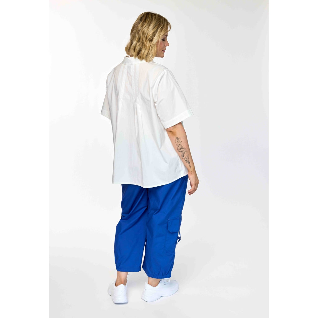 Gozzip Woman Pian Short sleeve Shirt Shirt White